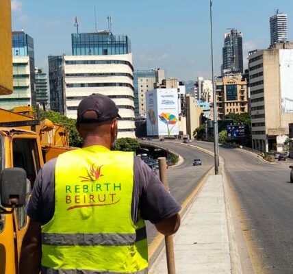 جمعية Rebirth Beirut  تستكمل مشاريعها الإنمائية في العاصمة ضمن مبادرة “ضوي شارعك” مع ميدكو  إنارة جادة فؤاد شهاب – الرينغ