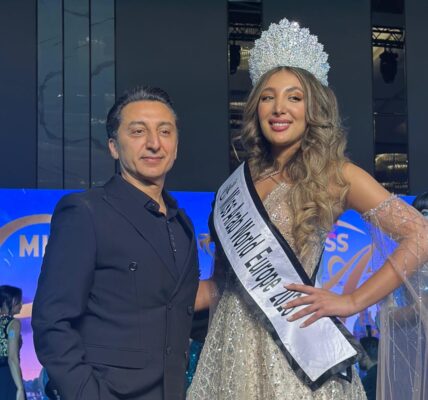 المصمم اللبناني العالمي ماهر غلاييني عضو لجنة تحكيم Miss arab  World europ والملكات يتألقن من تصاميمه.